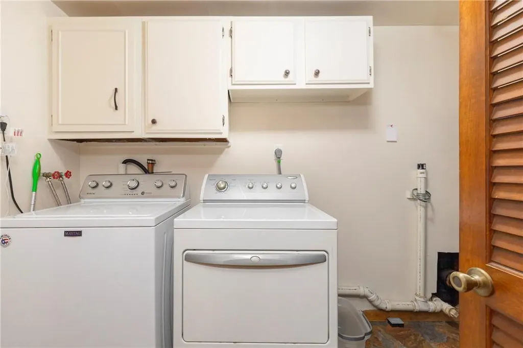 51 Mandalay Drive Poughkeepsie NY 12603