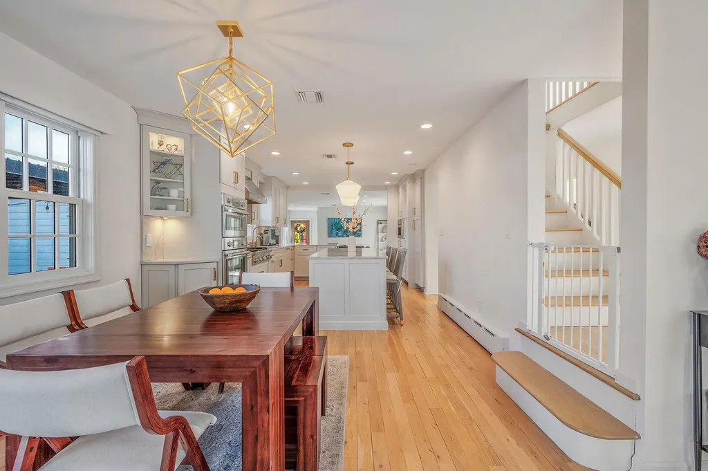 165 Woodsome Road Babylon NY 11702