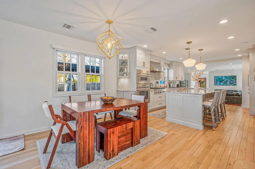 165 Woodsome Road Babylon NY 11702