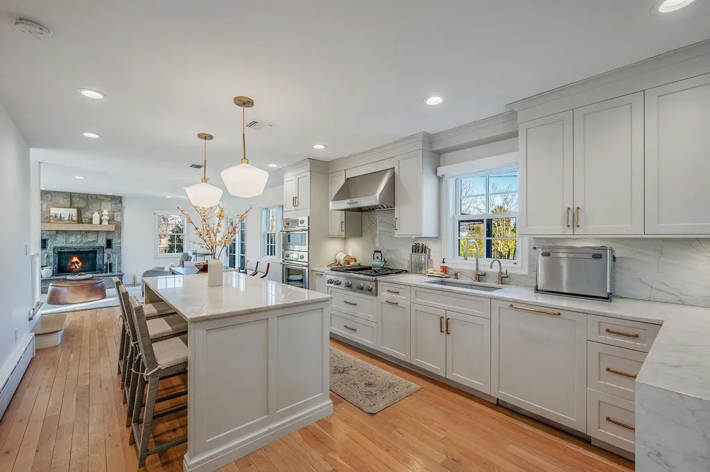 165 Woodsome Road Babylon NY 11702