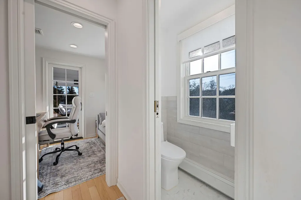 165 Woodsome Road Babylon NY 11702