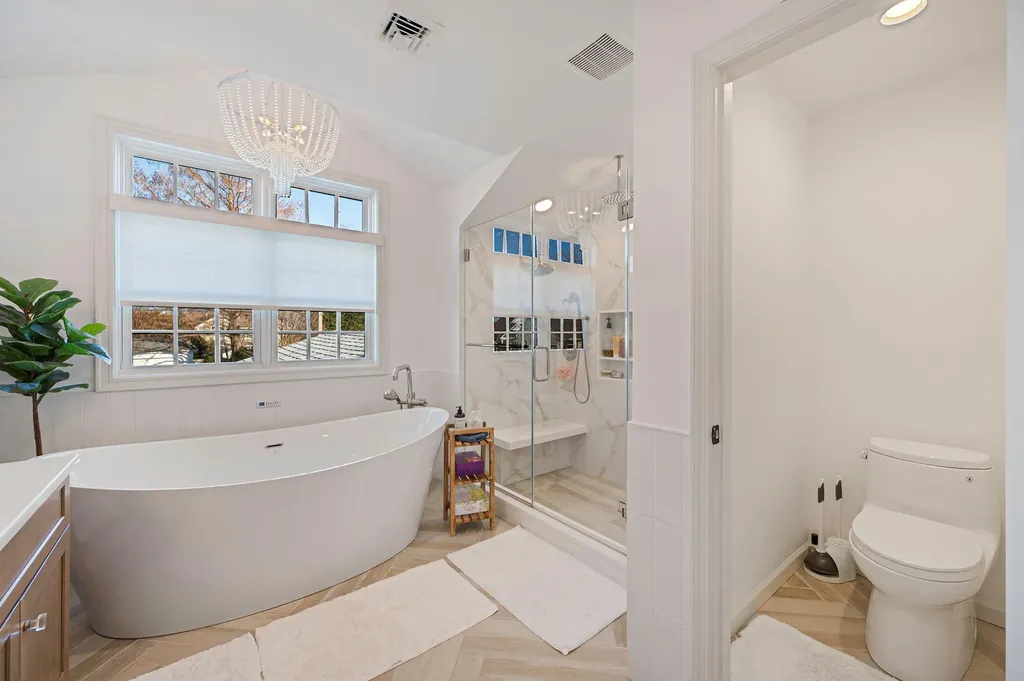 165 Woodsome Road Babylon NY 11702
