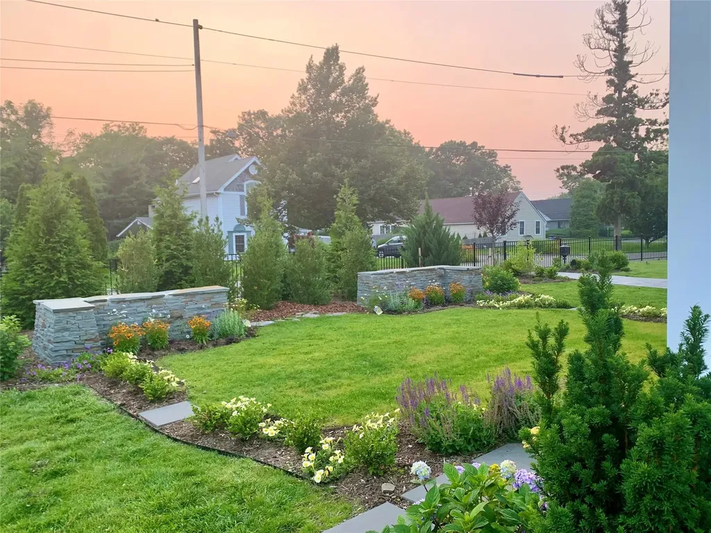 165 Woodsome Road Babylon NY 11702