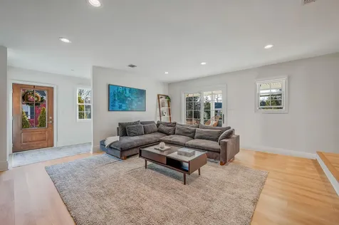 165 Woodsome Road Babylon NY 11702