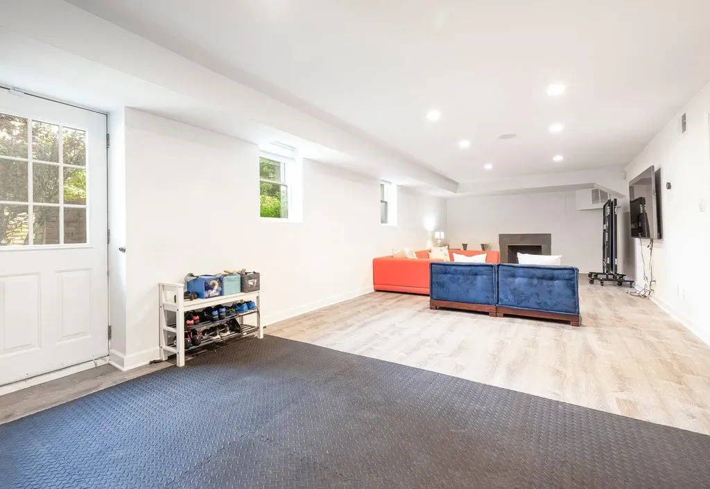 227 Griffen Avenue Scarsdale NY 10583