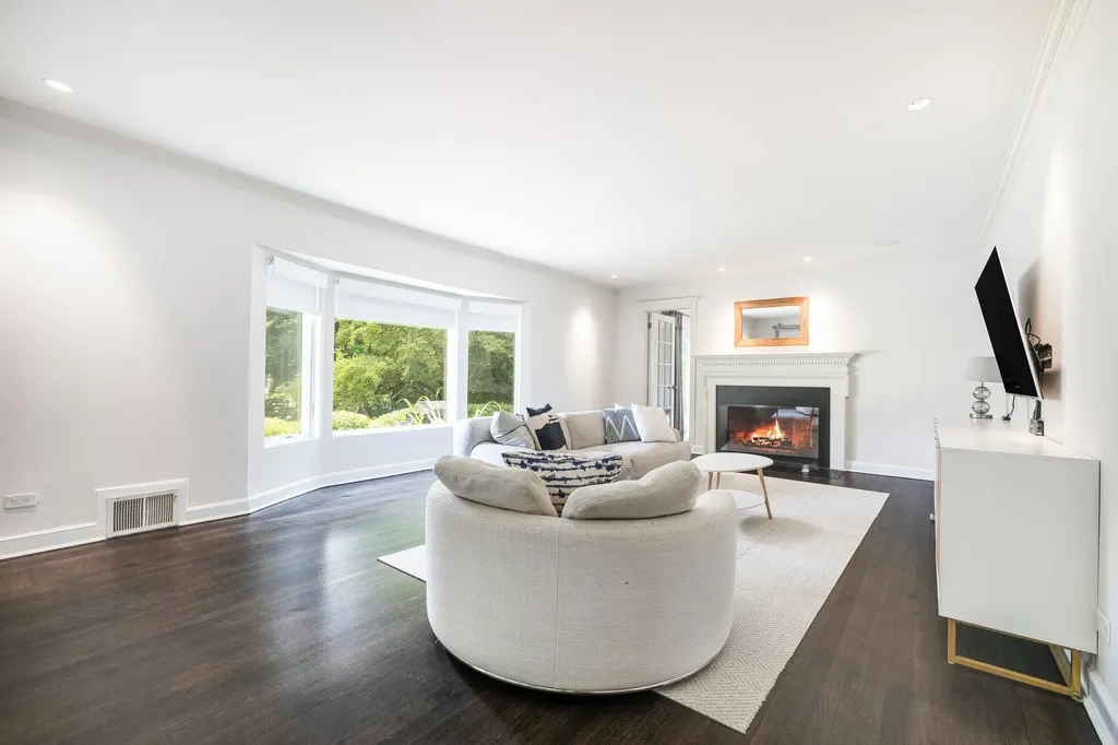 227 Griffen Avenue Scarsdale NY 10583