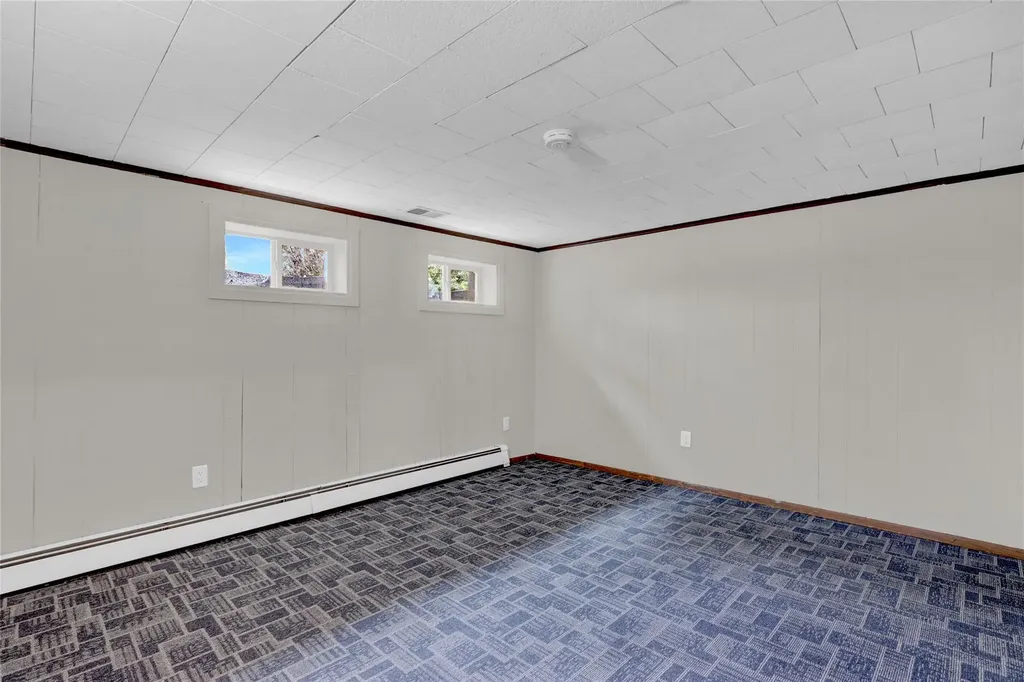 1 Donna Lane Commack NY 11725