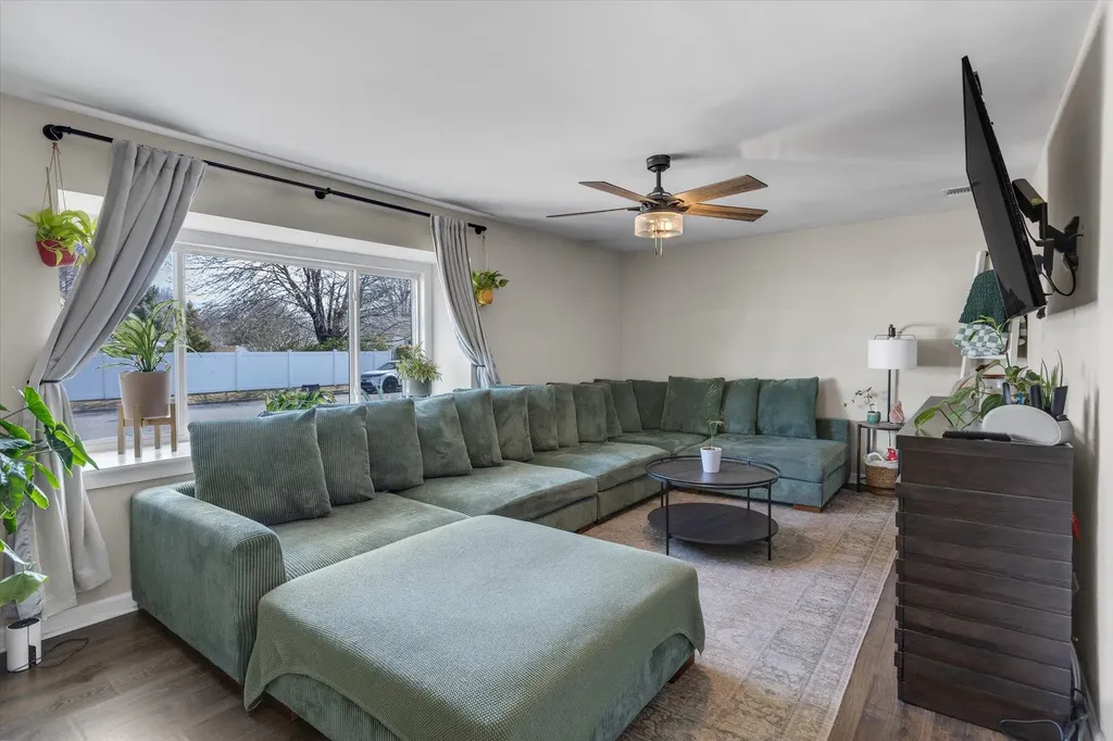 2 Marie Crescent East Patchogue NY 11772
