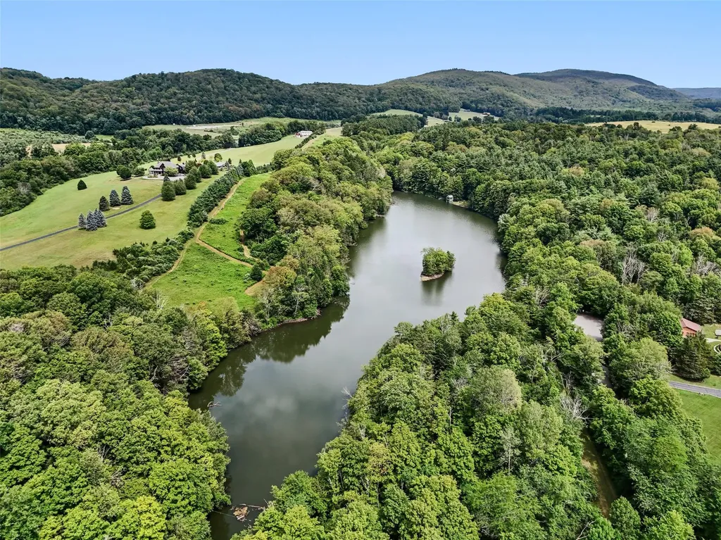 42 Lime Mill Road Lagrangeville NY 12540
