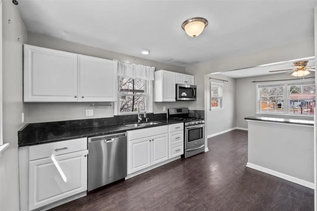 7 Lee Road Cornwall NY 12518
