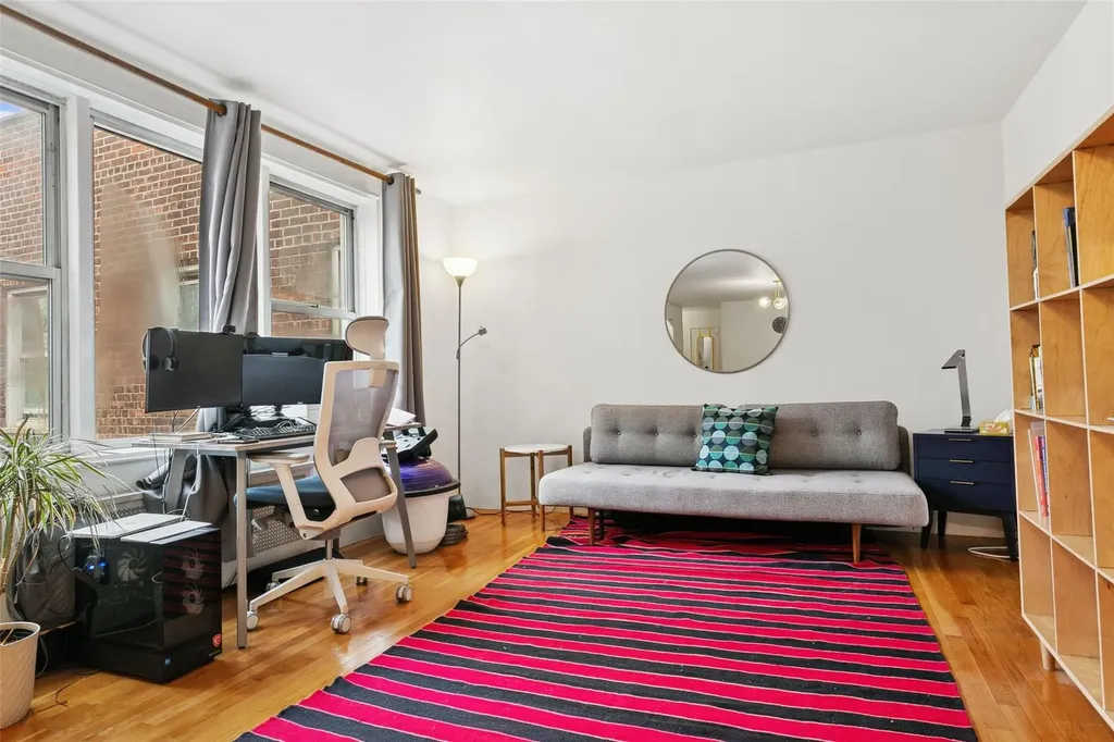 180 Van Cortlandt Park S Bronx NY 10463