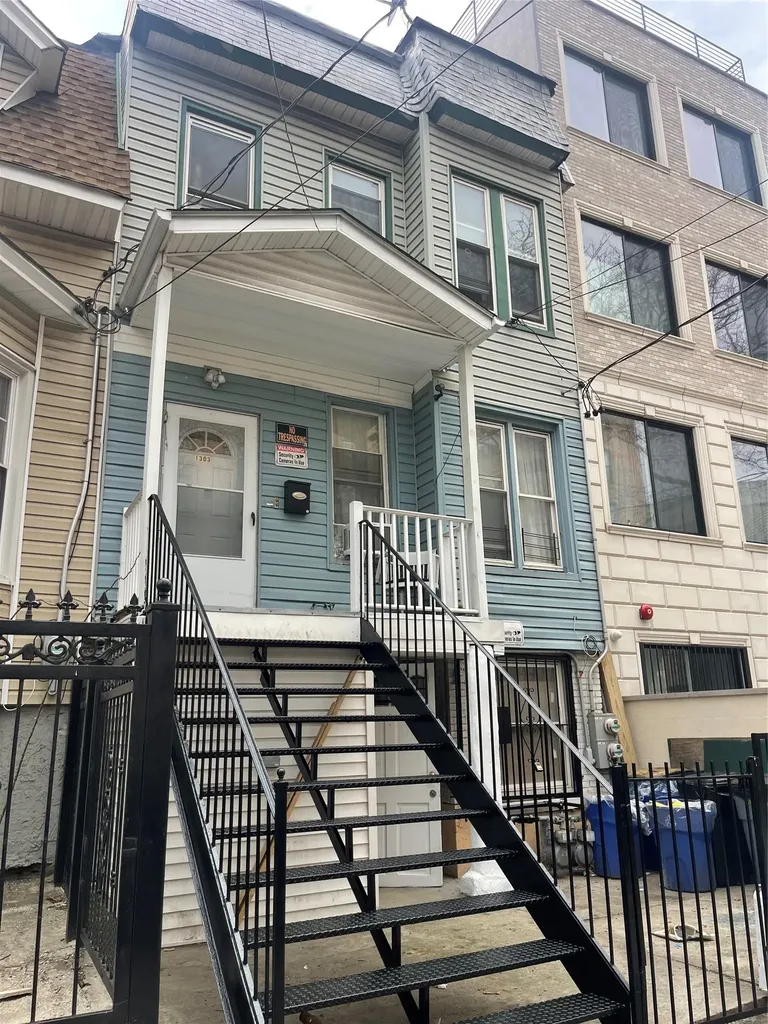 1303 Shakespeare Avenue Bronx NY 10452