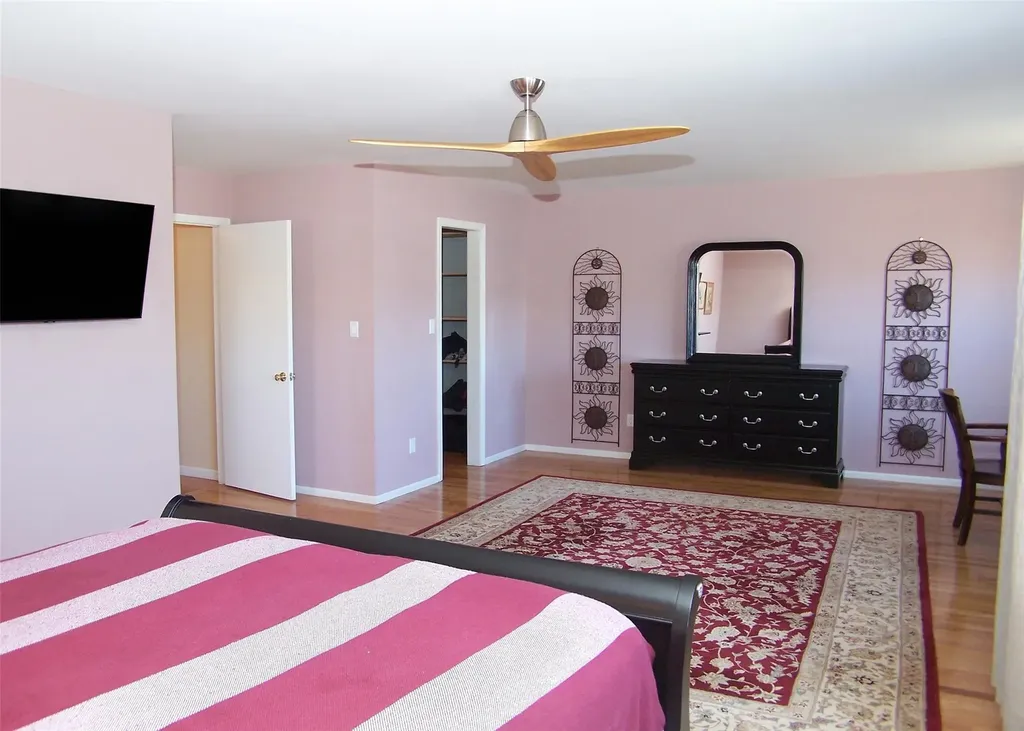 78 Sprucewood Boulevard Central Islip NY 11722