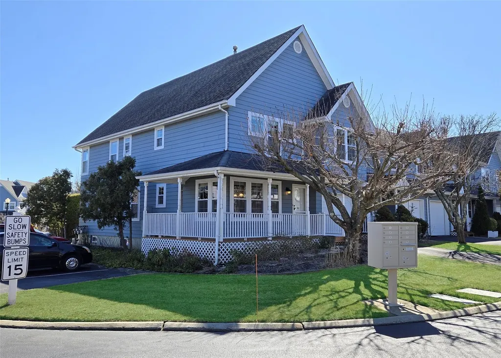 78 Sprucewood Boulevard Central Islip NY 11722