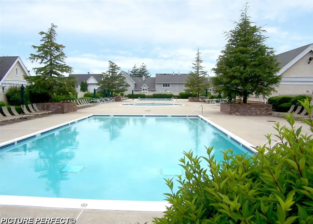 78 Sprucewood Boulevard Central Islip NY 11722