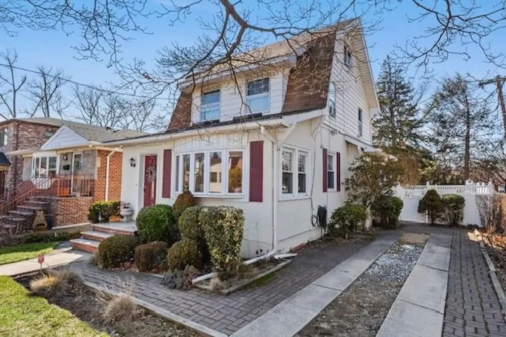 3304 210th Street Bayside NY 11361