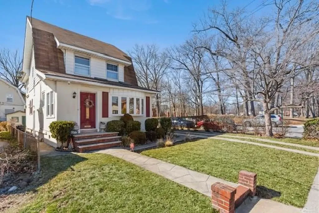 3304 210th Street Bayside NY 11361