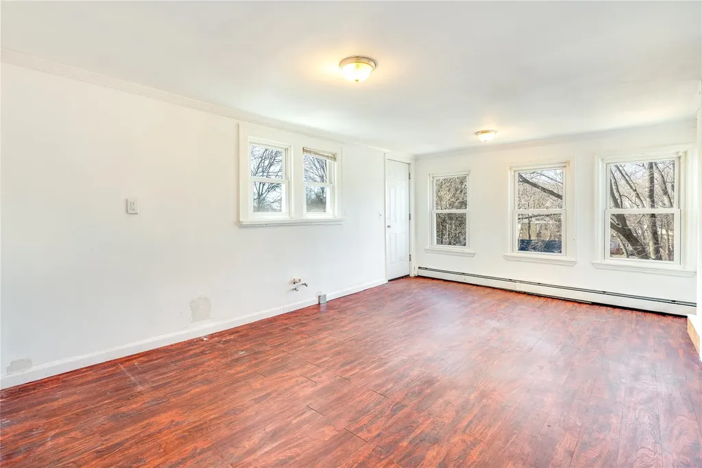 514 N Division Street Peekskill NY 10566