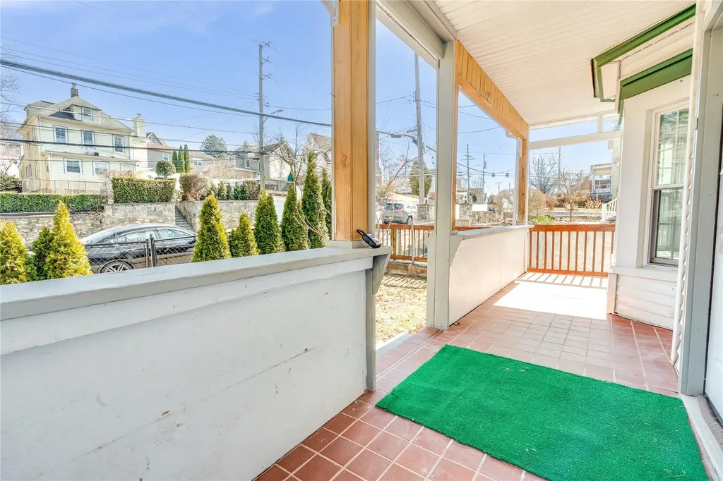 514 N Division Street Peekskill NY 10566