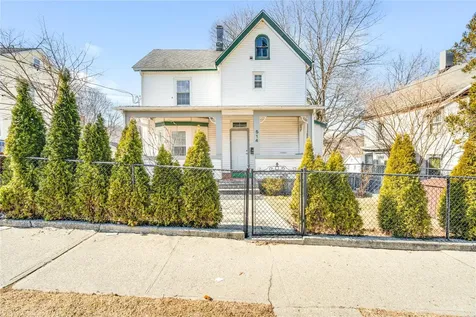 514 N Division Street Peekskill NY 10566