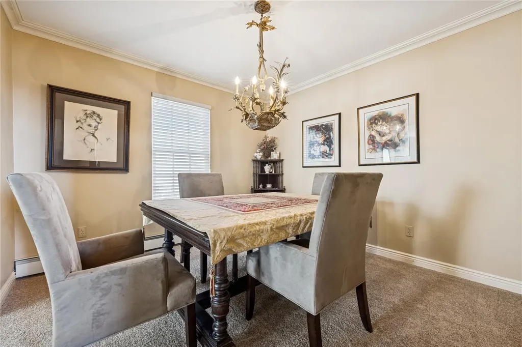 1127 Old Northern Boulevard Roslyn NY 11576