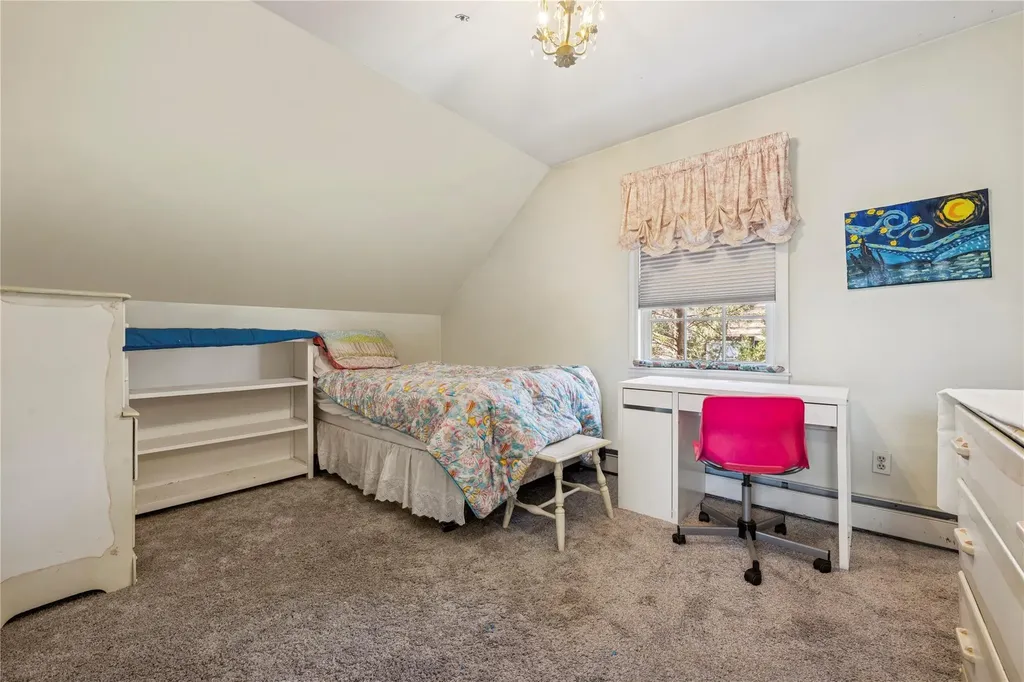 1127 Old Northern Boulevard Roslyn NY 11576