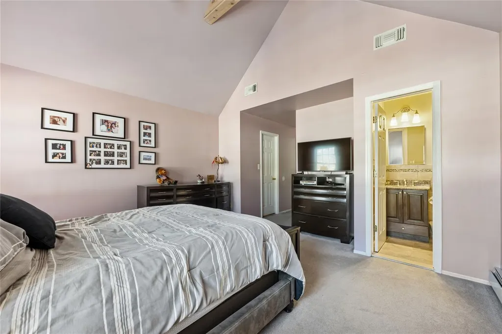 1127 Old Northern Boulevard Roslyn NY 11576