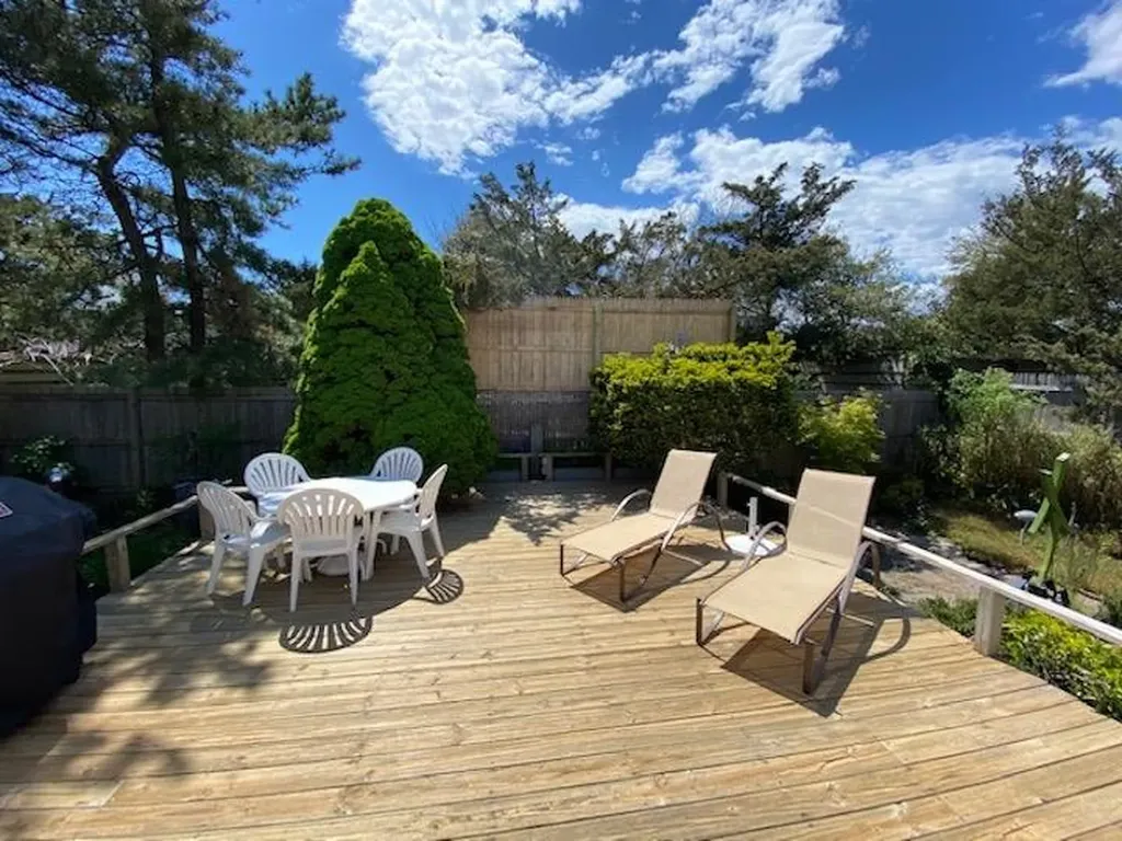 236 Sea Walk Cherry Grove NY 11782