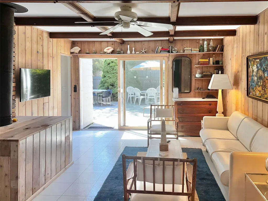 236 Sea Walk Cherry Grove NY 11782