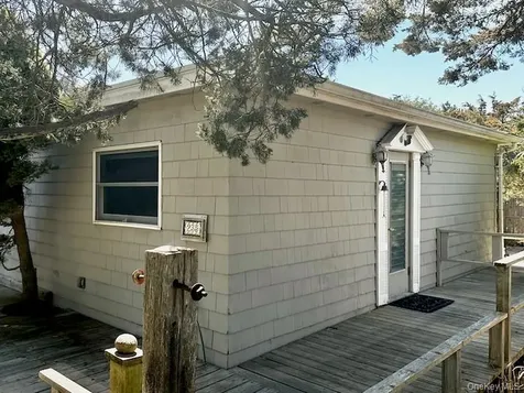 236 Sea Walk Cherry Grove NY 11782
