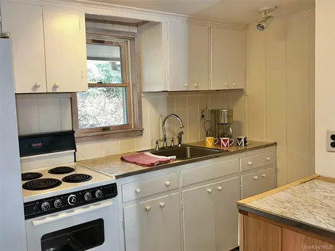 236 Sea Walk Cherry Grove NY 11782