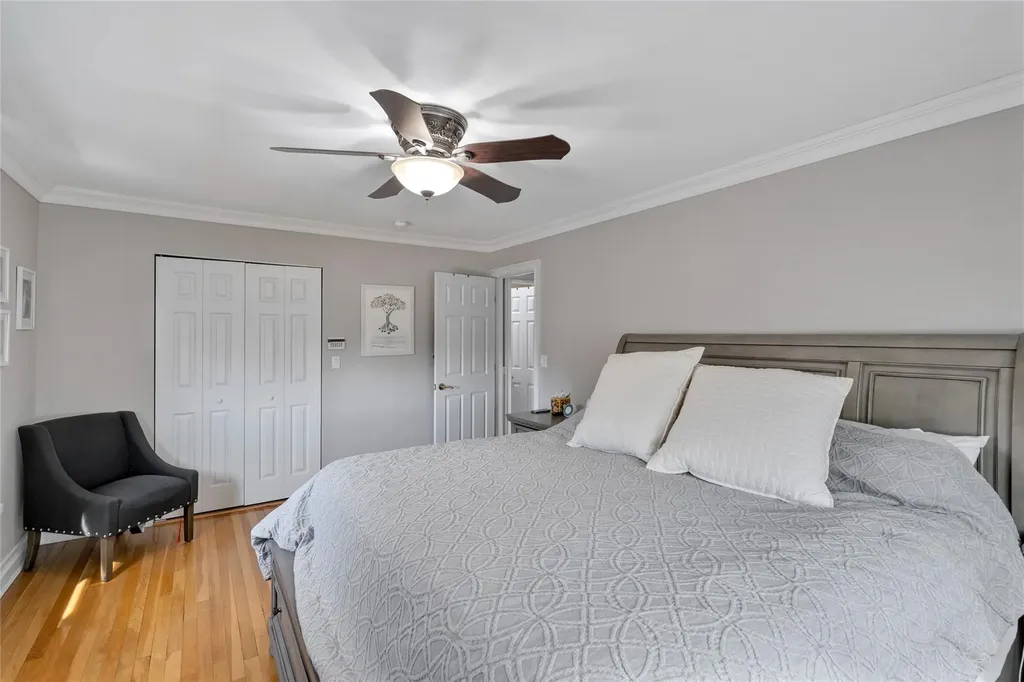 54 Bethany Drive Commack NY 11725