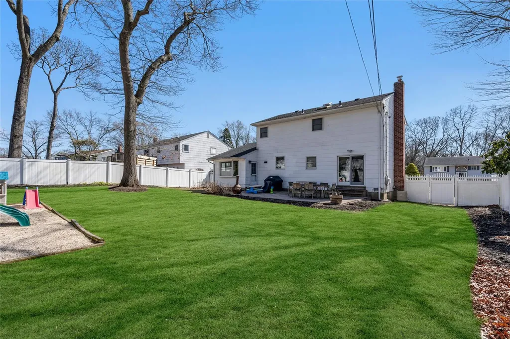 54 Bethany Drive Commack NY 11725