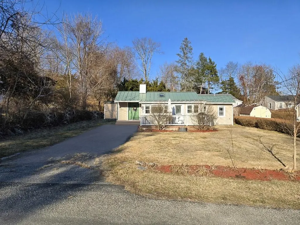 5 Knox Road Patterson NY 12563