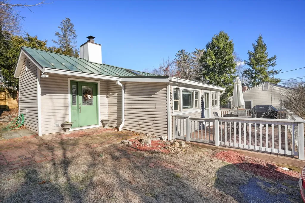 5 Knox Road Patterson NY 12563