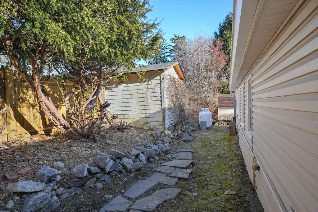 5 Knox Road Patterson NY 12563