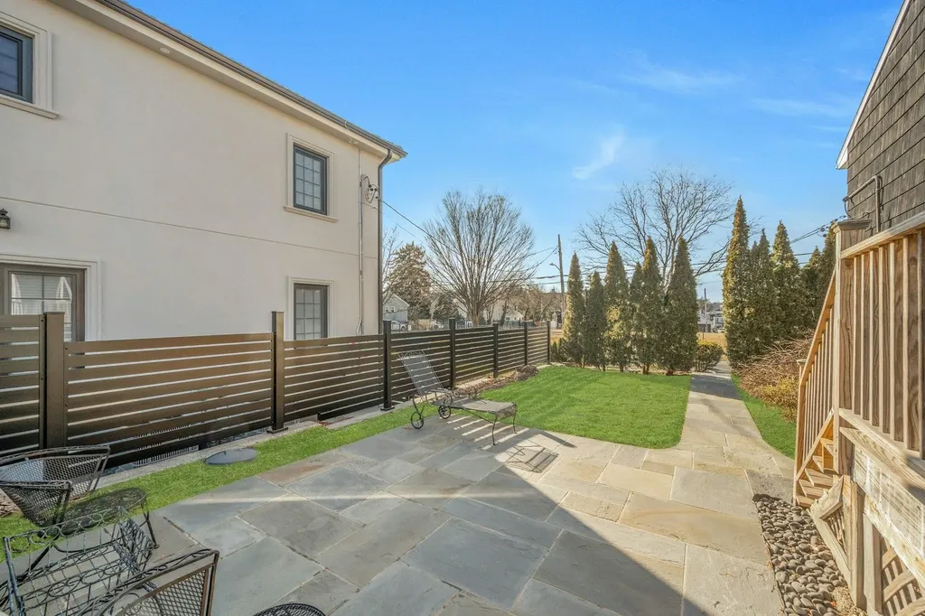 84 Webster Road Scarsdale NY 10583