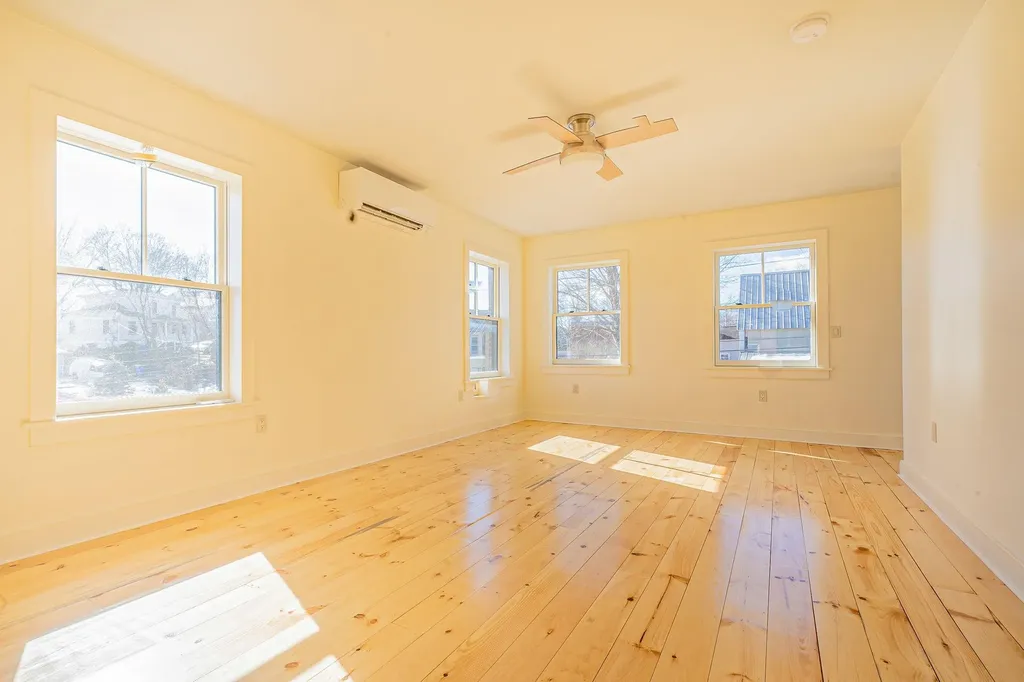 24 Post Street Kingston NY 12401