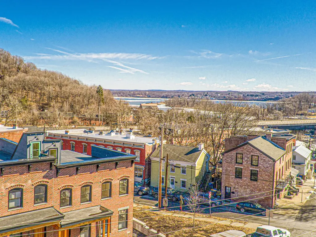 24 Post Street Kingston NY 12401