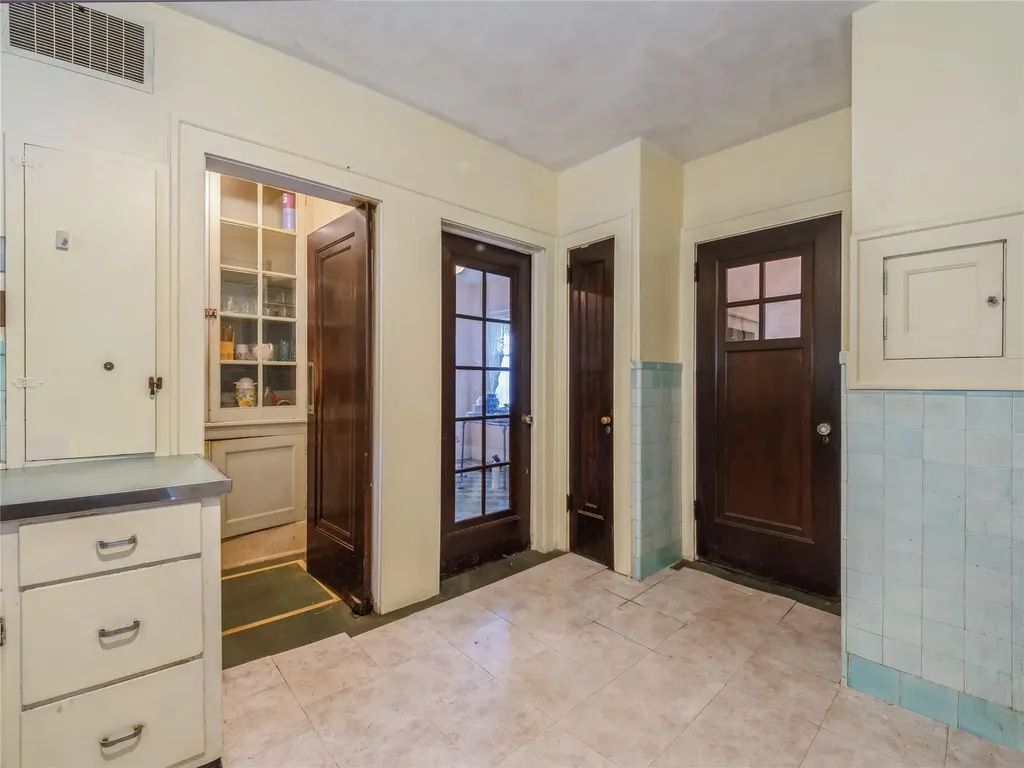20 Adriance Avenue Poughkeepsie NY 12601