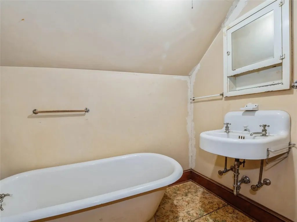 20 Adriance Avenue Poughkeepsie NY 12601