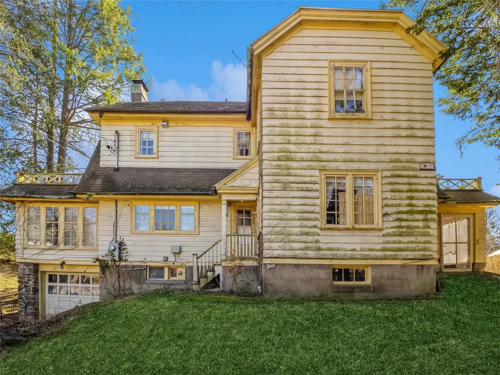 20 Adriance Avenue Poughkeepsie NY 12601