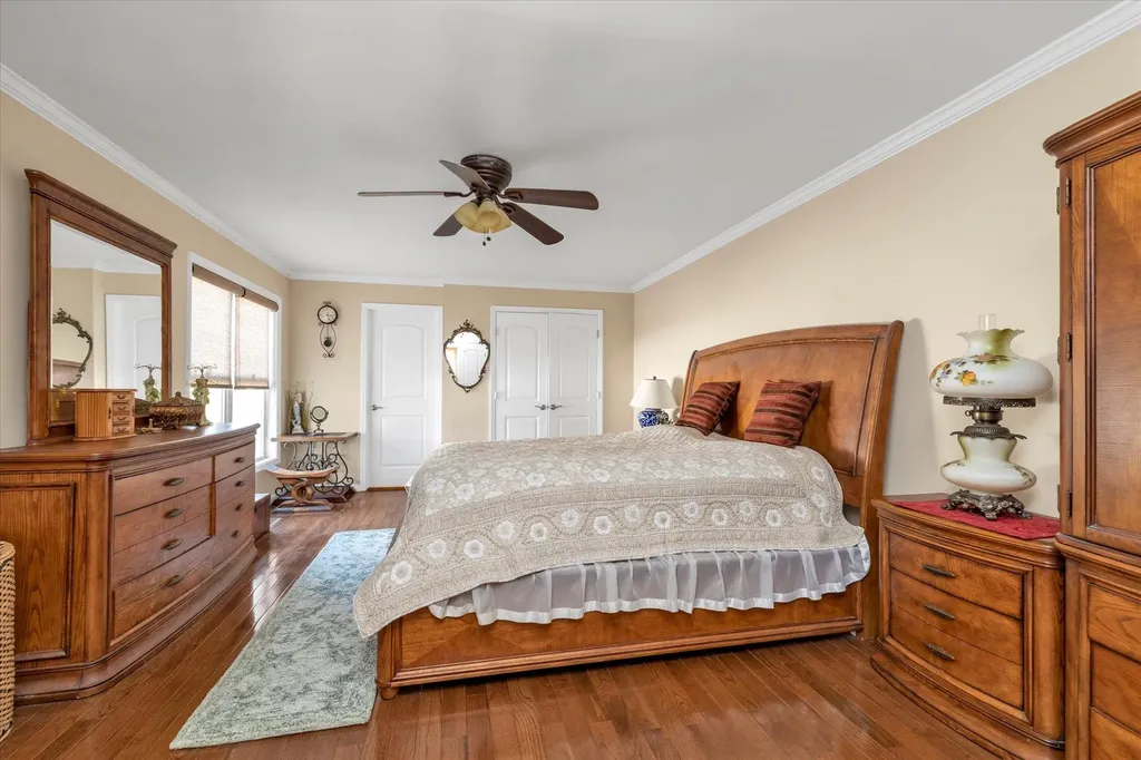 6 Alexander Drive Syosset NY 11791
