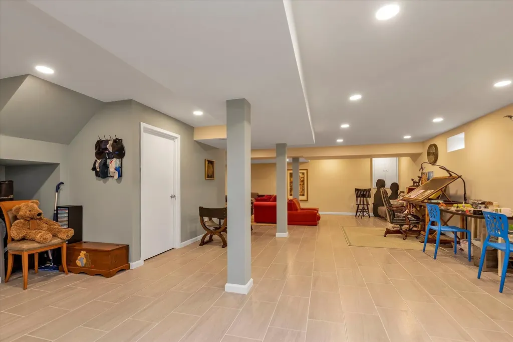 6 Alexander Drive Syosset NY 11791