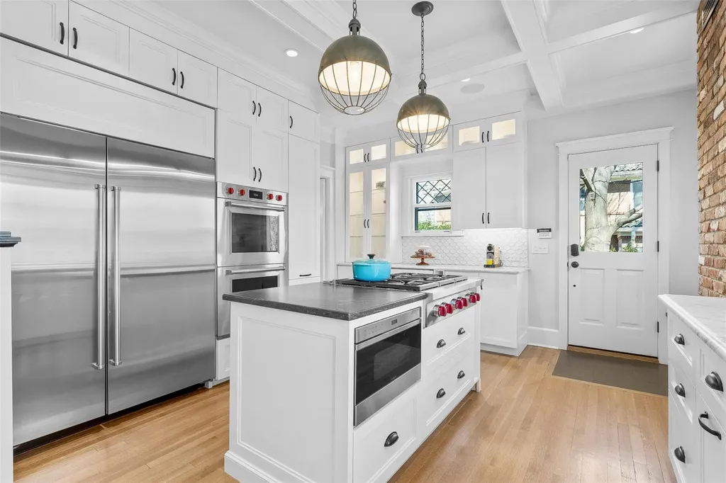 40 Benedict Place Pelham NY 10803