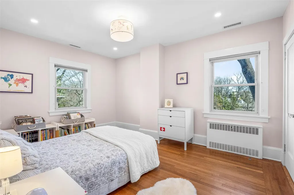 40 Benedict Place Pelham NY 10803
