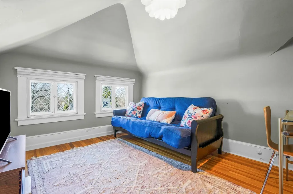 40 Benedict Place Pelham NY 10803