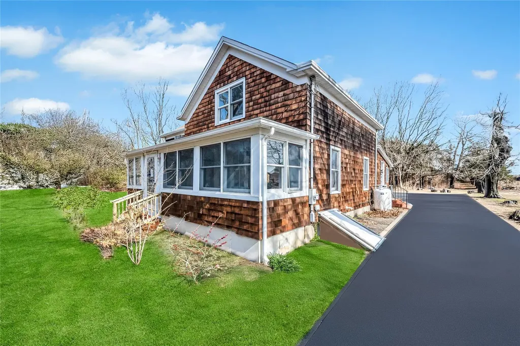 70 Tuthills Lane Riverhead NY 11901