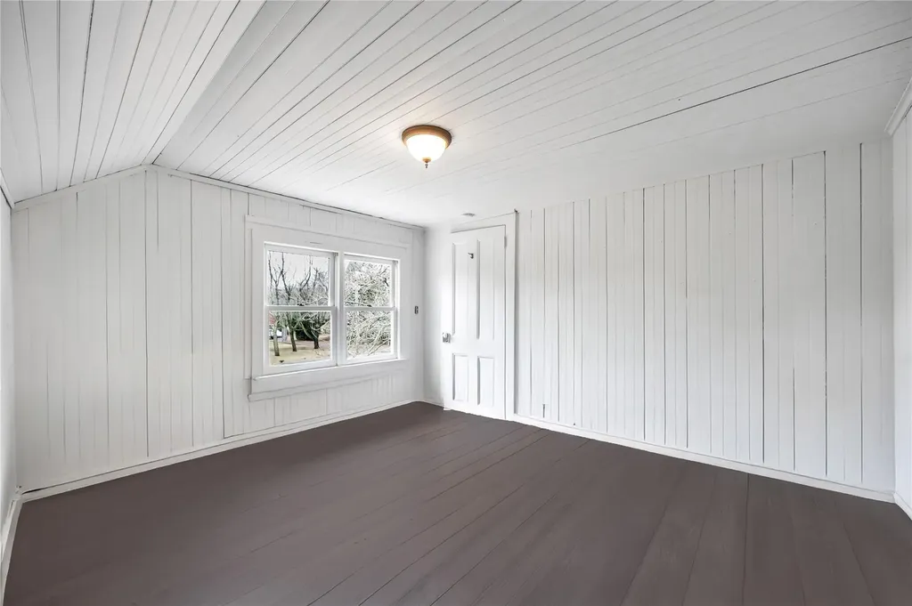 70 Tuthills Lane Riverhead NY 11901