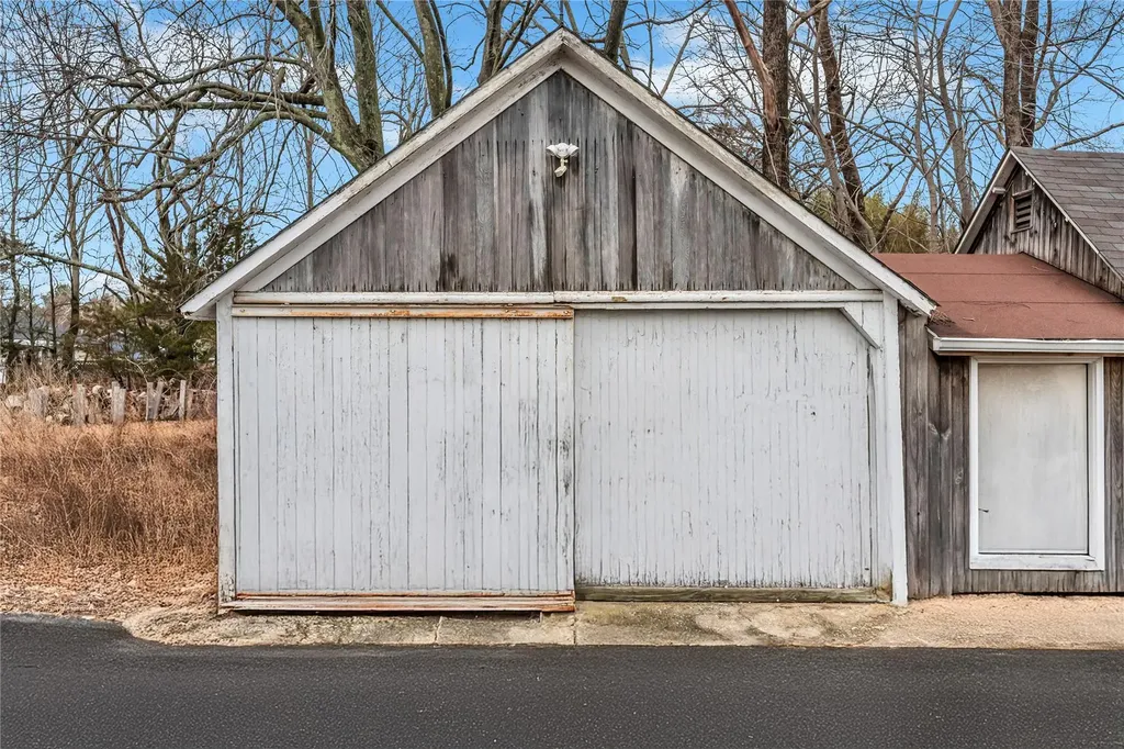 70 Tuthills Lane Riverhead NY 11901